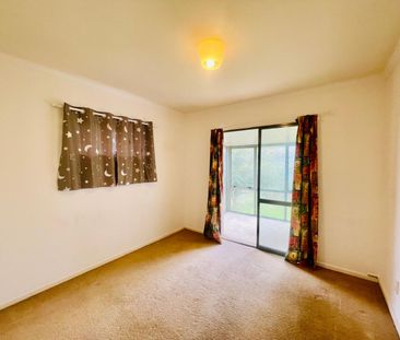 GLEN EDEN, 3 BEDROOM - Photo 6