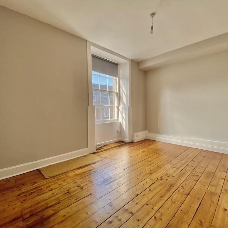 Montrose Terrace, Edinburgh, EH7 5DL - Photo 1