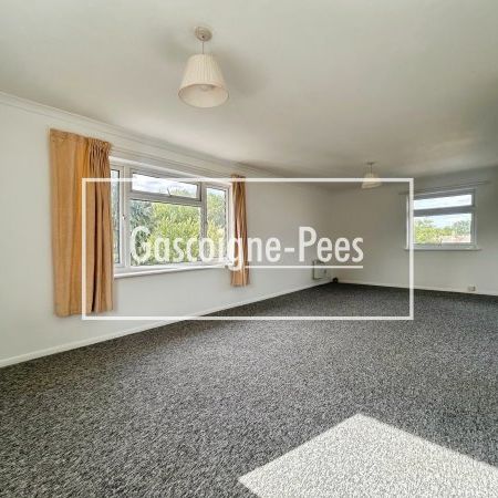 Stephens Road, Tadley, RG26 - Photo 1