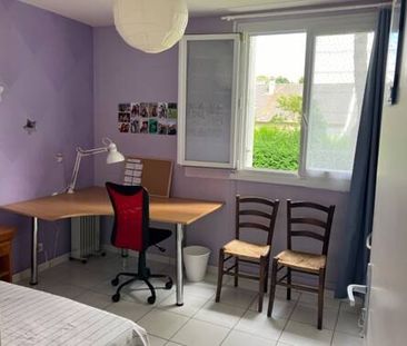 COLOCATION ETUDIANTE - proche Ecole/UNIVERSITES - Photo 5