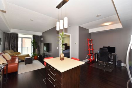 For Lease - 70 Roehampton Avenue Unit# 712, Toronto, Ontario - Photo 3