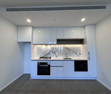 1907/408 Spencer Street - Photo 2