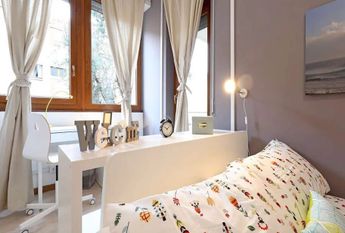 Via dei Giornalisti, Rome, Lazio 00135