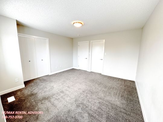 #15 1051 Graydon Hill Boulevard Southwest - Photo 1