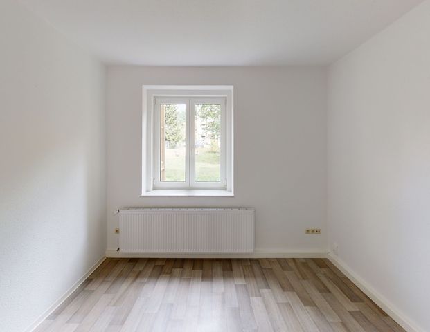 Kleine 1-Zimmer-Wohnung mit Tageslichtbad - Photo 1