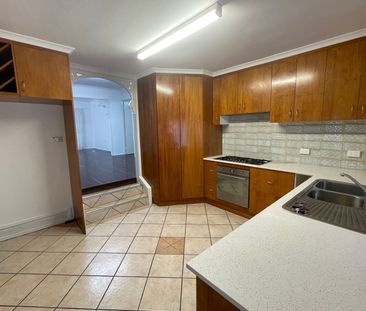 EASY LIVING - Photo 4