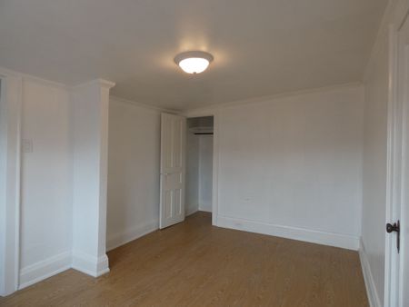 For Lease - 201 Main Street Unit# 6, Newmarket, Ontario - Photo 3