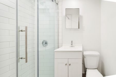 7220 Av. De Chateaubriand, #15 - Photo 2