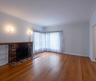 35 Voumard Street, Oakleigh South VIC 3167 - House For Rent | Domain - Photo 5