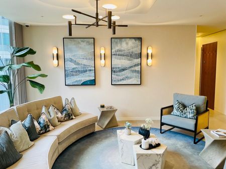 1 Bed Flat, Hampton Tower, E14 - Photo 2