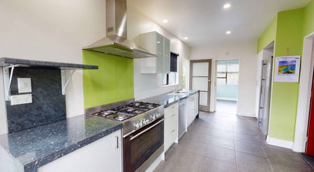 Aramoho - 2 Bedrooms - Photo 4