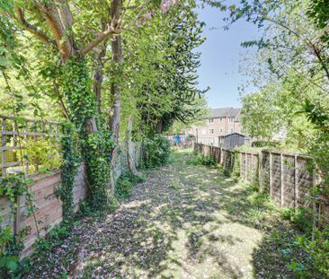 Cravells Road, Harpenden, Hertfordshire, AL5 1BA - Photo 5