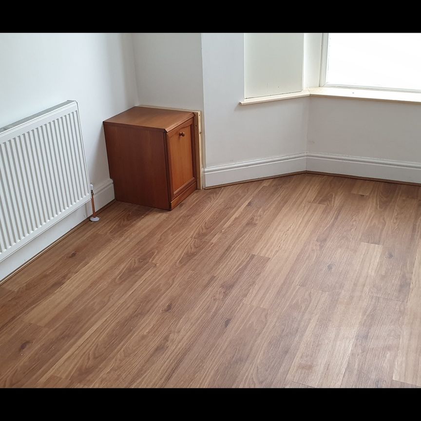 5 Bed Terraced House, Kensington, L7 - Photo 1