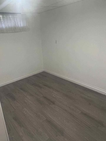 For Lease - 5409 Derry Road, Milton, Ontario - Photo 2