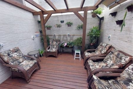 Sobrado para aluguel anual com 2 quartos e solarium nos Ingleses - Foto 5