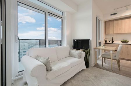 For Lease - 117 Broadway Avenue Unit# 2010, Toronto, Ontario - Photo 4