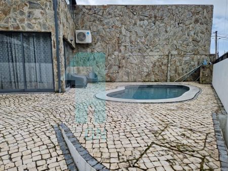3 room luxury House for rent in Cascais e Estoril, Portugal - Photo 2
