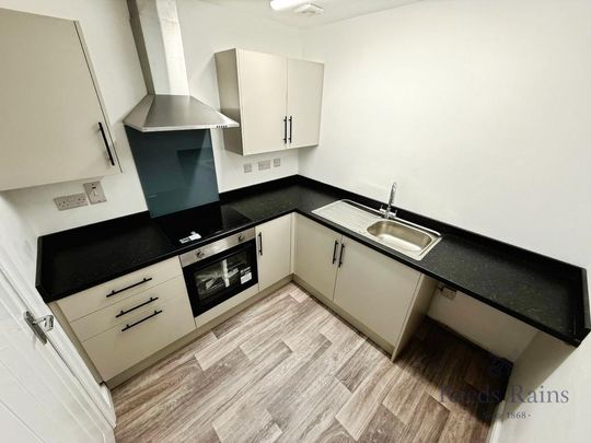 1 bedroom apartment to rent - Photo 1