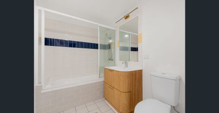 Private One Bedroom Courtyard Apartment - Photo 5