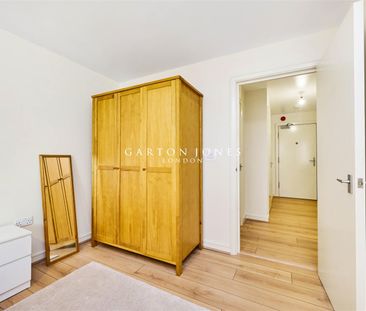 3 Salamanca Place, Vauxhall, London, SE1 - Photo 1