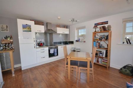 2 bedroom townhouse to rent - Photo 3