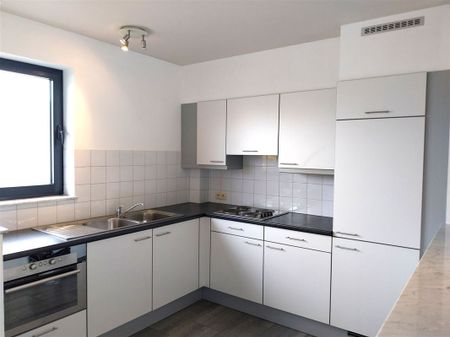 TE HUUR: Gelijkvloers appartement met 3 slaapkamers in Heusden-Zolder! - Photo 5