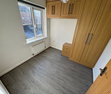 Ceres Chase, Farnworth, Bolton - Photo 3