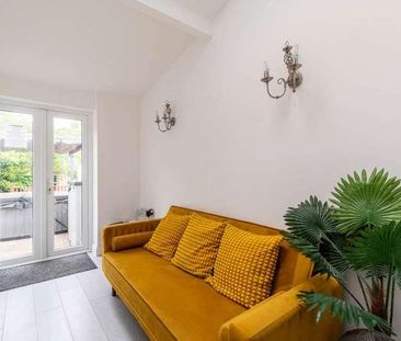 London Road East, Bath, BA1 - Photo 2