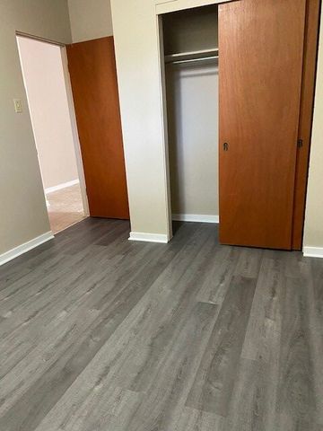 1 BDRM/1 BATH - 422 4TH AVE N - Available NOW! *RENT SPECIAL* - Photo 5