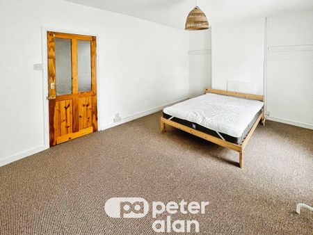 4 bedroom property to rent - Photo 5