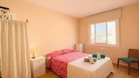 Carrer Gran de Sant Andreu, Barcelona, Catalonia 08030 - Photo 3