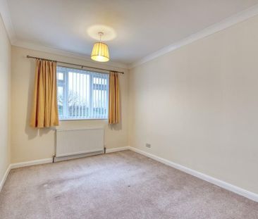 3 bedroom detached house to rent - Photo 4