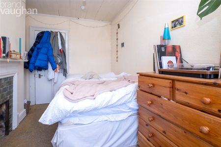 4 bedroom terraced maisonette to rent - Photo 2