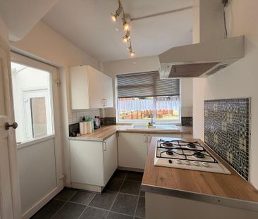 2 bedroom house to rent - Photo 3