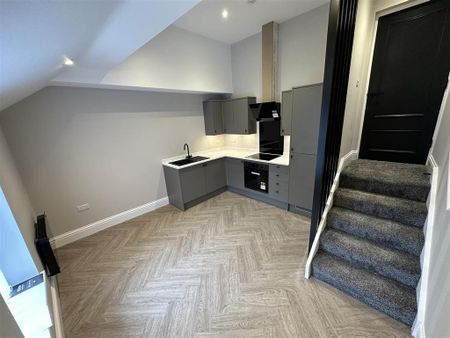 2 bedroom property to rent - Photo 3