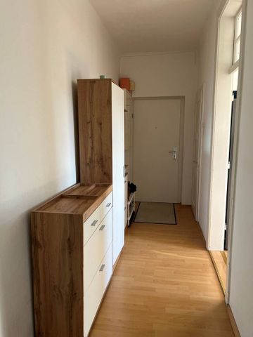 Großzügige 4 Zimmer Wohnung mit Balkon I unbefristet I Ruhige Lage - Photo 4