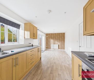 3 bedroom detached house to rent - Photo 5