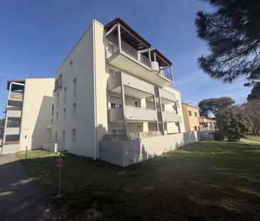 Père Soulas - T2 - 46.11 m² - Photo 1