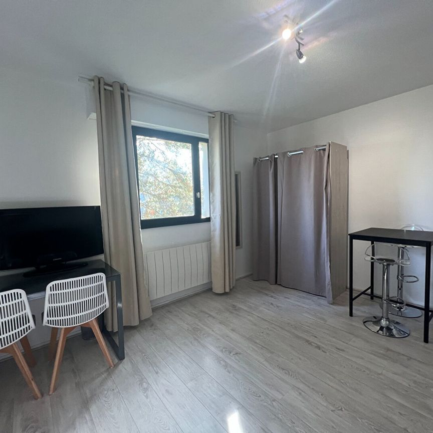 Apartment - Photo 1