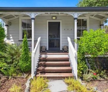 RUSSELL - TWO BEDROOMS - $625.00/WEEK - Photo 4