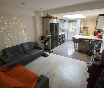 5 bedroom house to rent - Photo 2