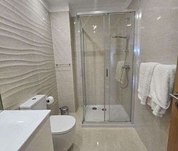 3 bedroom luxury Apartment for rent in Funchal, Portugal - Photo 5