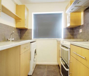 1a Cobden Road, Swindon, Swindon, SN2 - Photo 1