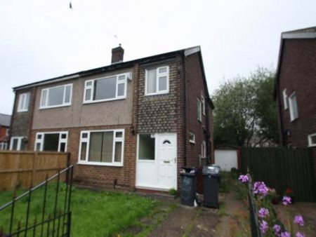 4 Bed - Stanmore Crescent, Burley, Leeds - Photo 3