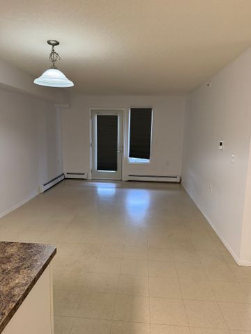 Monarch Place – Spacious Condo Unit with Wheelchair Accessibility - Photo 5