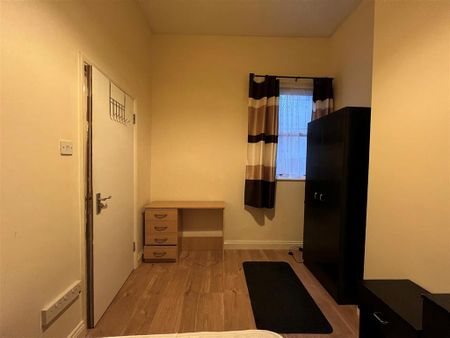 5 bedroom house share to rent - Photo 2