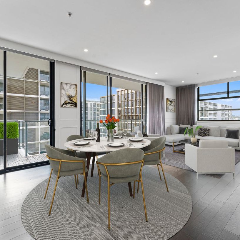 Elegant & Sophisticated Living - Photo 1