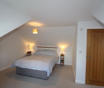 North Mills, Bridport - Photo 1