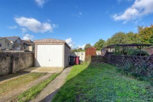 2 BEDROOM House - End Terrace - Photo 4