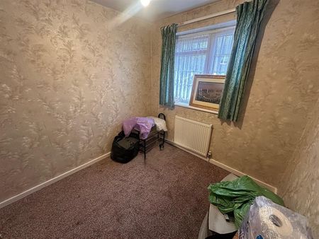 3 bedroom House To Let - Photo 3